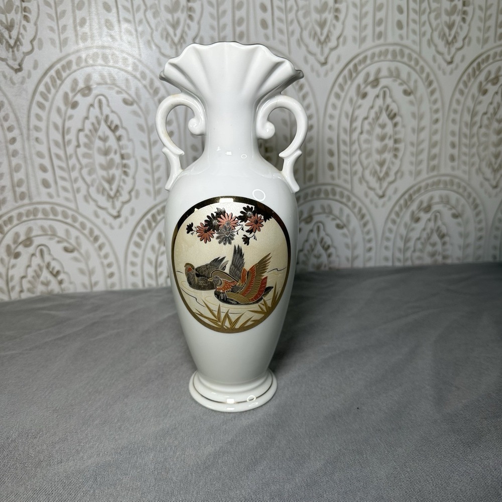 Double Handle Bud Vase‎ Fine China Gold Trim Spring Iris Flower Birds Japan